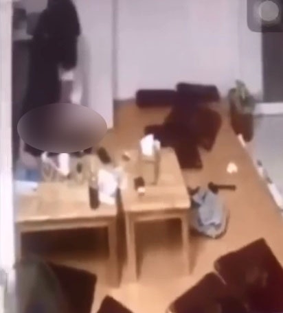 thai nguyen nhan vien bat qua tang doi nam nu quan he tai quan tra sua