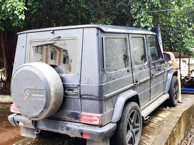 chu sieu xe mercedes benz g55 amg gan bien so quan doi la ai