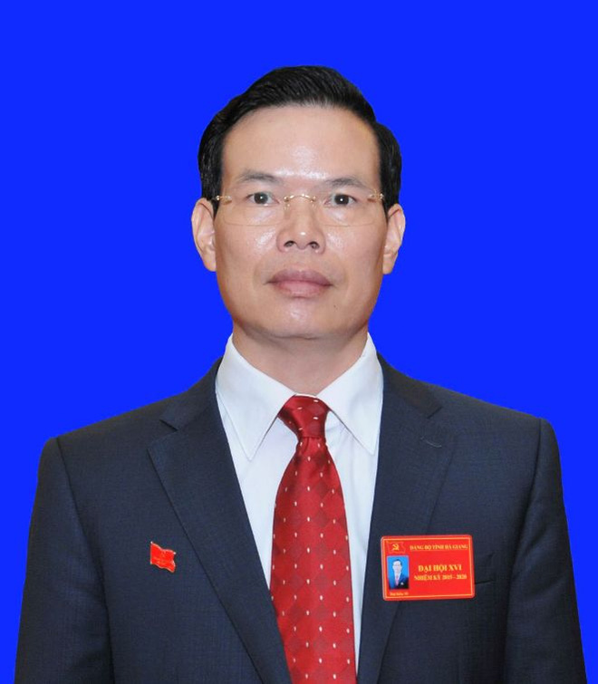 bi thu ha giang noi ve viec nhieu nguoi than lam lanh dao