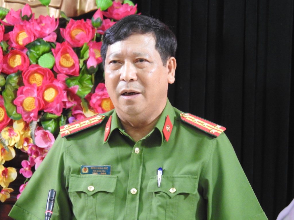 vu chong giet vo phi tang xac o cao bang nguoi vo cam dao dao cat cua quy vi di choi nhieu qua