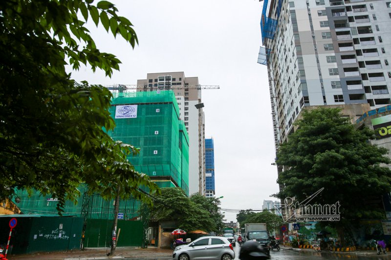 hinh anh hai hung len loi cac tuyen pho ha noi