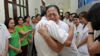 gs nguyen anh tri nghi huu toi tran trong dieu do giu duoc su nguong mo la mot thach thuc