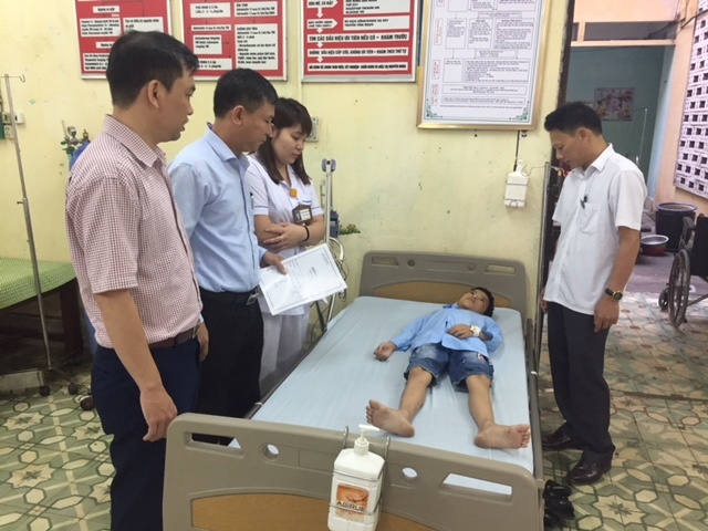 da xac dinh duoc nguyen nhan 352 hoc sinh bi ngo doc thuc pham tai ninh binh