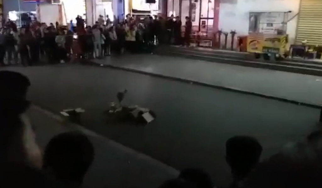 ha noi be so sinh con nguyen day ron nghi roi tu tang cao chung cu linh dam xuong dat tu vong