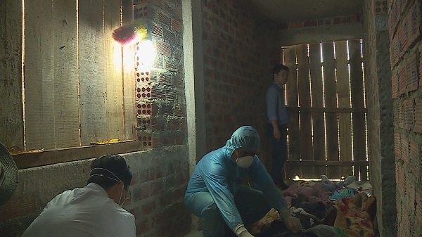 he lo nguyen nhan 4 nguoi trong gia dinh cung treo co o ha tinh
