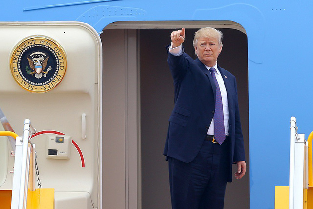 chuyen cong du 300 ty usd cua tong thong trump
