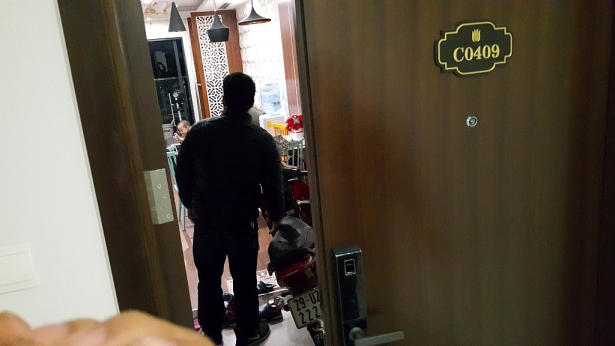 ha noi mua chung cu cao cap imperia garden chu nha dat xe may len phong vi phi gui qua dem cao