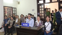 Trả hồ sơ vụ ba mẹ con hầu tòa vì phản đối di chuyển đồng hồ nước ở Hà Nội