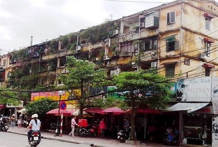 bi thu thanh uy ha noi khong duoc de nha chung cu chua du dieu kien da dua dan vao o