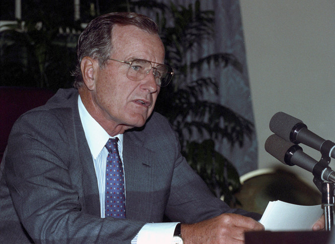 5 dieu co the ban chua biet ve co tong thong george hw bush