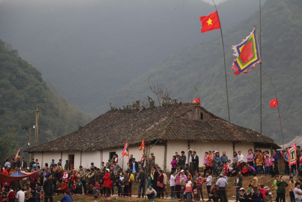dinh lang mo noi to chuc le ruoc cua quy lon nhat viet nam co nguy co sup do