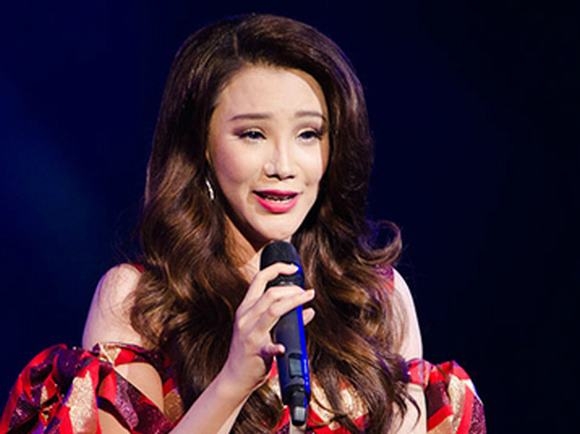 khuon mat bien dang den khong the nhan ra cua sao viet vi pttm