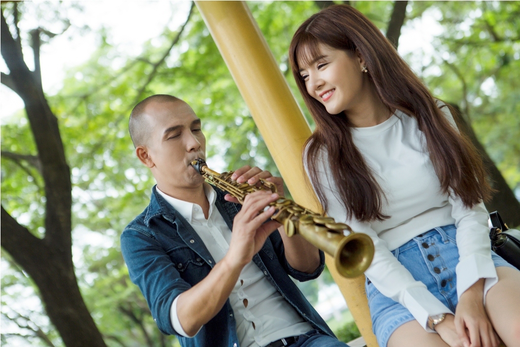 nghe si saxphone minh tam bui dong nhac pop ballad da an vao mau toi
