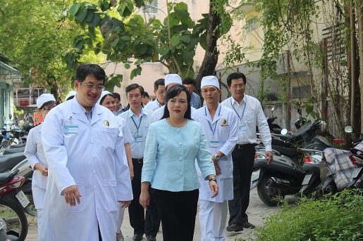 Bộ trưởng Nguyễn Thị Kim Tiến: Y học cổ truyền chưa phát huy đúng tiềm năng bo truong nguyen thi kim tien y hoc co truyen chua phat huy dung tiem nang