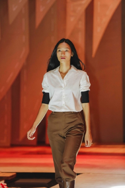 Theo chân Lan Khuê, Mai Ngô 'đột nhập' Elle Fashion Journey 2016 trước giờ G theo chan lan khue mai ngo dot nhap elle fashion journey 2016 truoc gio g