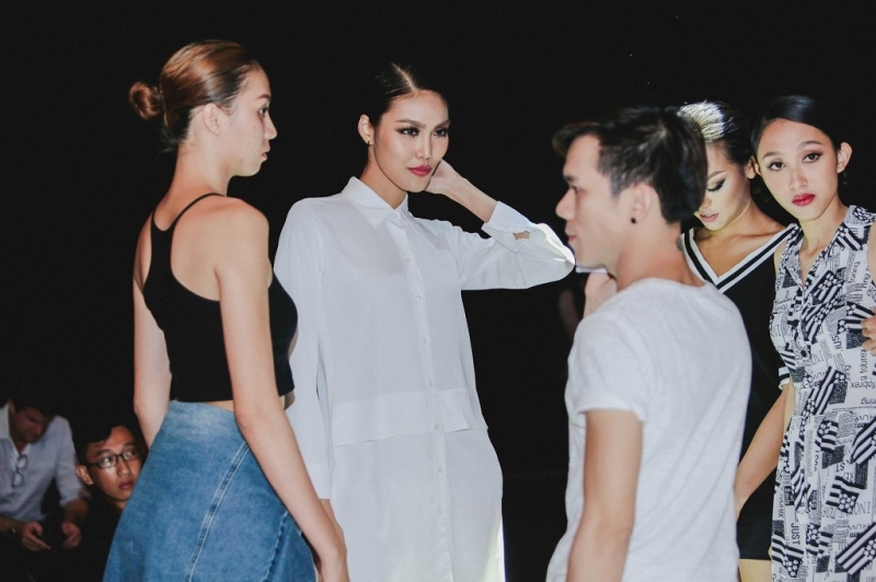 Theo chân Lan Khuê, Mai Ngô 'đột nhập' Elle Fashion Journey 2016 trước giờ G theo chan lan khue mai ngo dot nhap elle fashion journey 2016 truoc gio g
