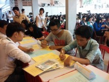 hi huu benh nhan 15 tuoi duoc hoi sinh nho ghep gan tu cha ruot