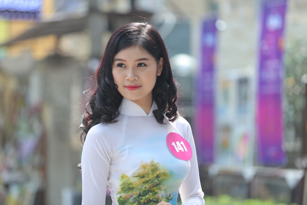 ngam net dep tinh khoi cua nu sinh vien viet nam duyen dang 2016
