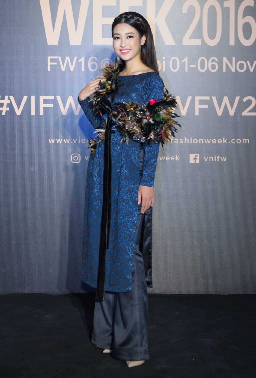 diem huong van hugo do sac voi hoa hau my linh