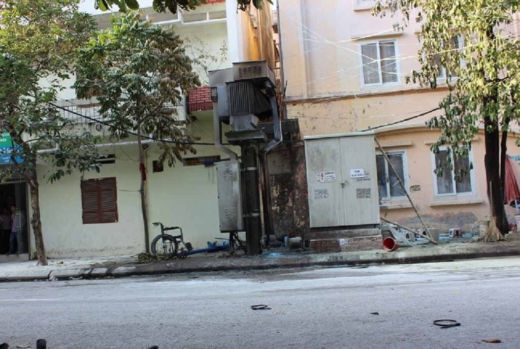 doi nuoc da len nguoi nan nhan trong vu no tram bien ap la sai cach