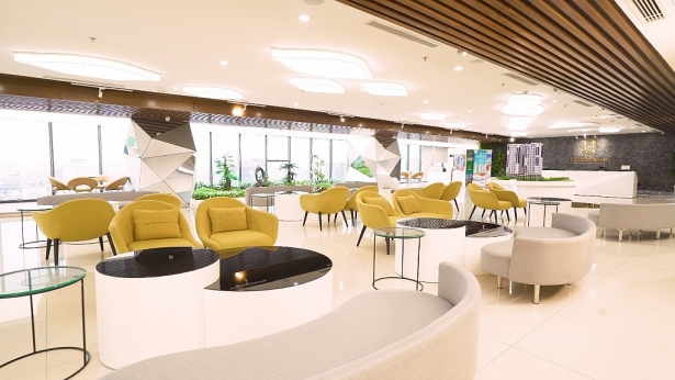 tnr tower nguyen chi thanh diem sang cho mo hinh coworking chuyen nghiep
