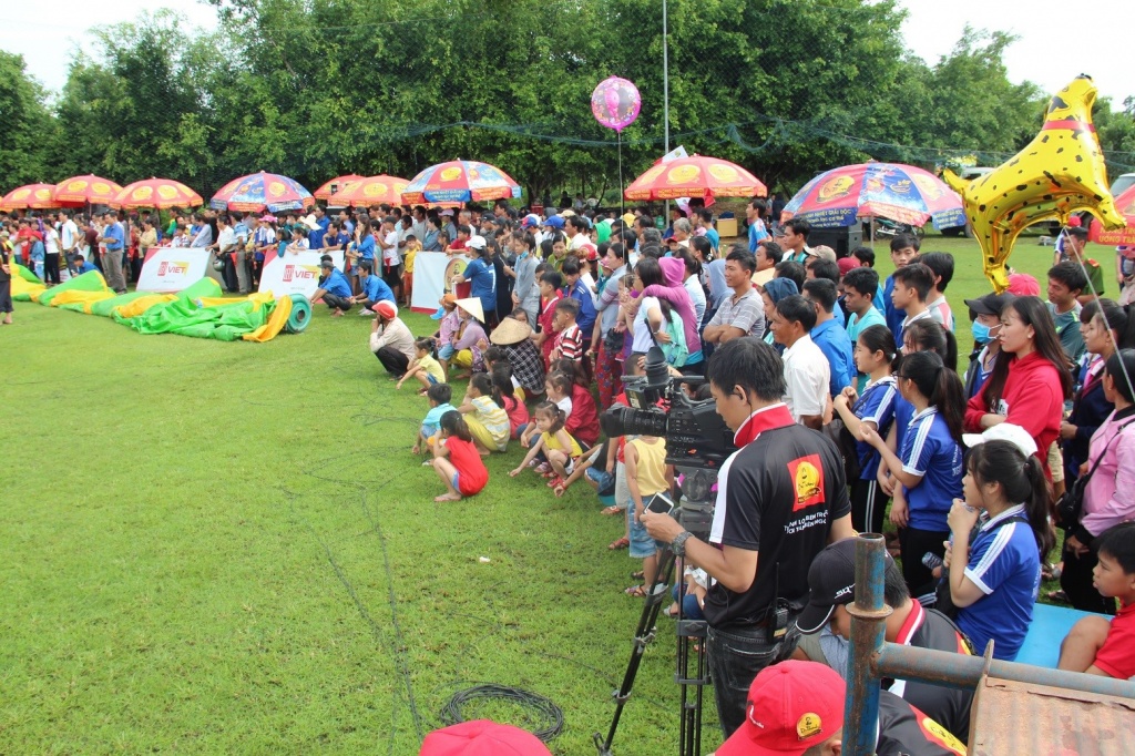 tan hiep phat khoi cong xay dung nhip cau uoc mo cho gan 1400 ho dan cu lao gieng