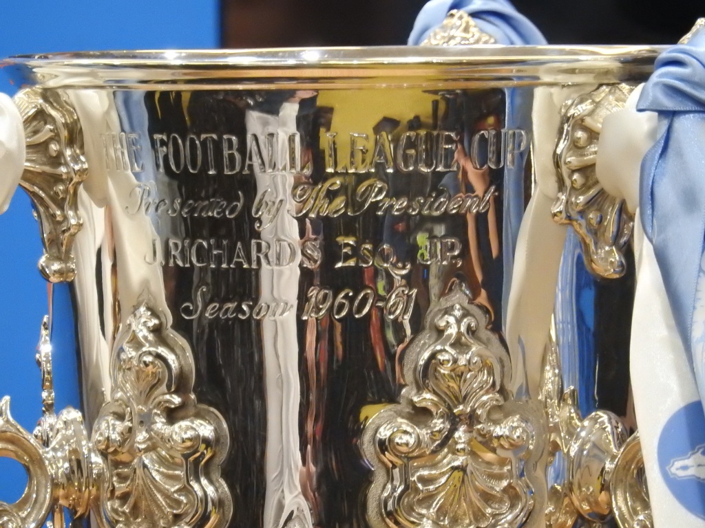 can canh cup vo dich ngoai hang anh cua doi manchester city