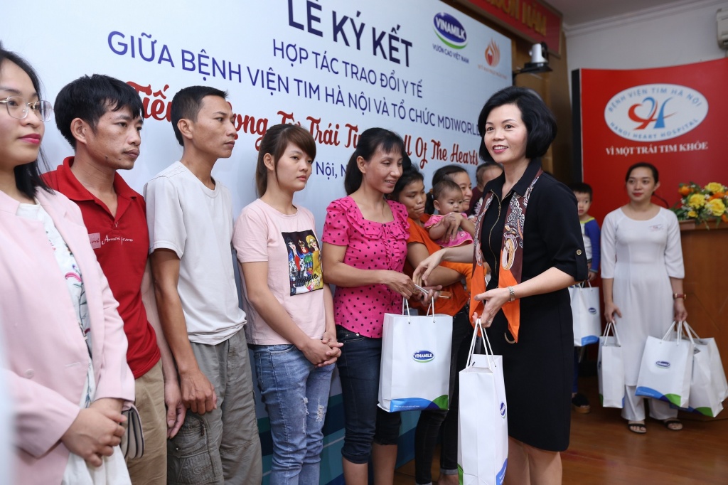 ky ket hop tac trao doi y te 5 nam tieng vong tu trai tim