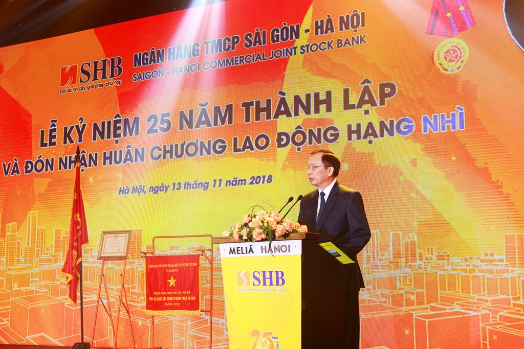 dat muc tieu dung top 3 ngan hang co phan tu nhan lon nhat viet nam
