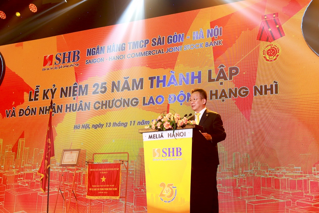 dat muc tieu dung top 3 ngan hang co phan tu nhan lon nhat viet nam