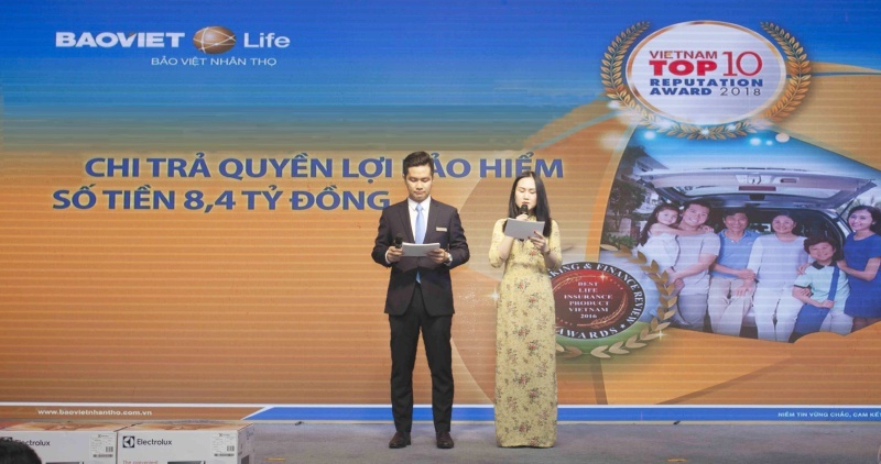 chay hop dong bao hiem nhan tho tu van vien cua bao viet nhan tho tu tim den gia dinh