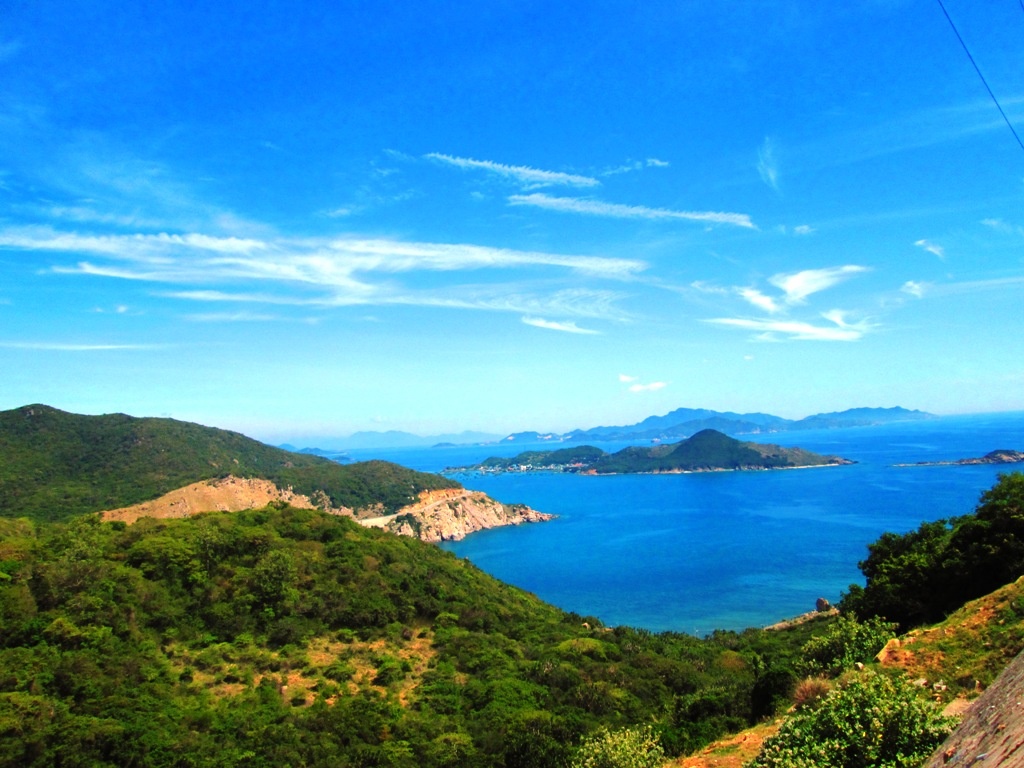khung canh ngoan muc doc tuyen duong ven bien ninh thuan cam ranh