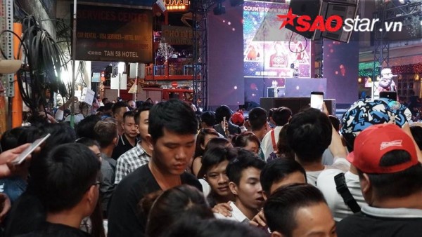 nhung hinh anh khien ban nen vui hay buon khi khong do ra duong don tet duong lich