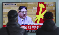 Kim Jong Un: Nút hạt nhân đã trên bàn làm việc