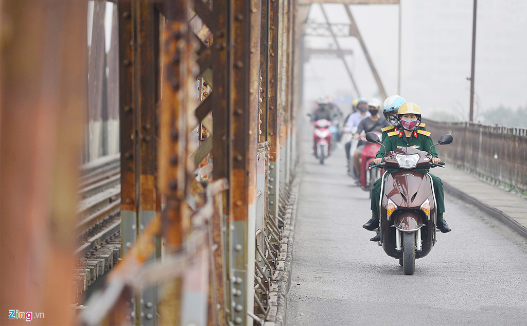 suong mu bao phu ha noi ca ngay lan dem