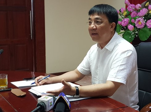 di oto thi phai chap nhan phi gui xe cao