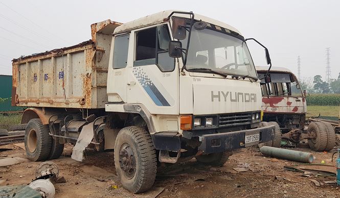 Ôtô hết niên hạn rao bán với giá từ 20 triệu đồng oto het nien han rao ban voi gia tu 20 trieu dong
