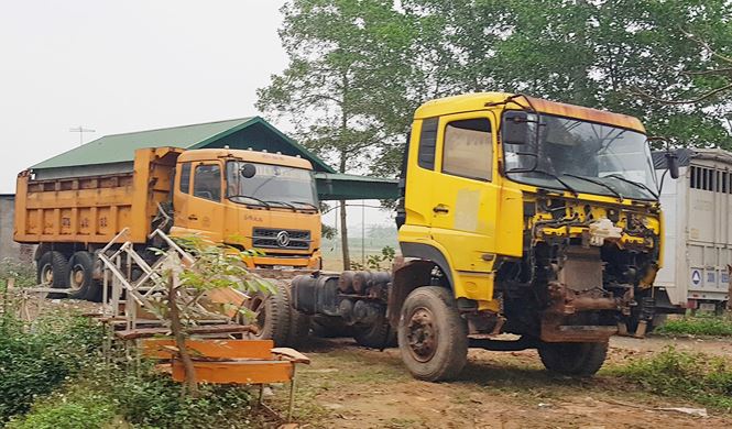 Ôtô hết niên hạn rao bán với giá từ 20 triệu đồng oto het nien han rao ban voi gia tu 20 trieu dong