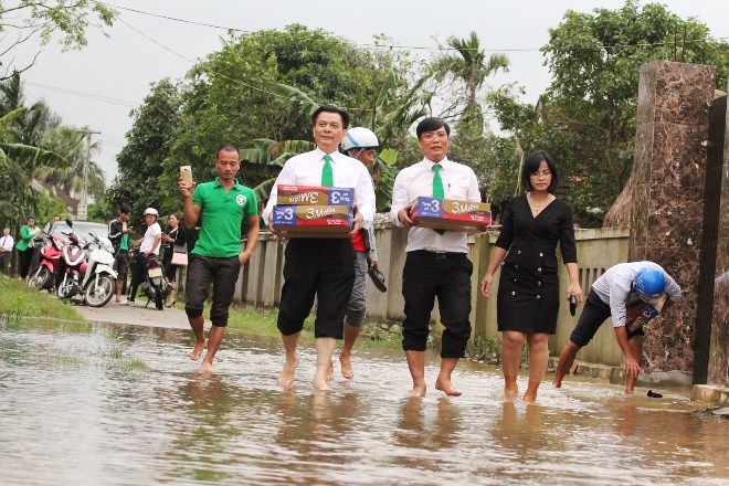 chu tich mai linh ho huy chay xe om cong nghe