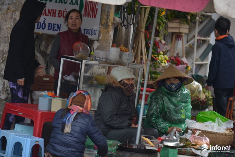 nguoi ha noi co ro trong gia ret te tai