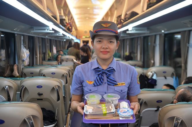 can canh loat tau hoa 5 sao tien nghi nhu tren may bay