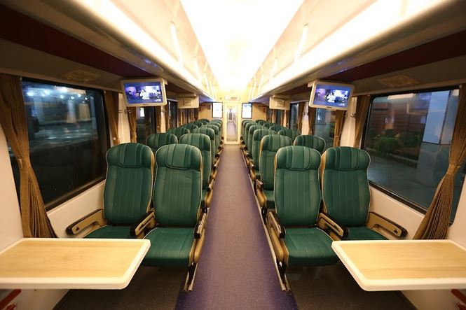 can canh loat tau hoa 5 sao tien nghi nhu tren may bay