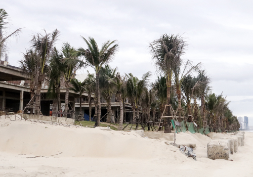 du an nghi duong ven bien da nang xay hang chuc biet thu khong phep