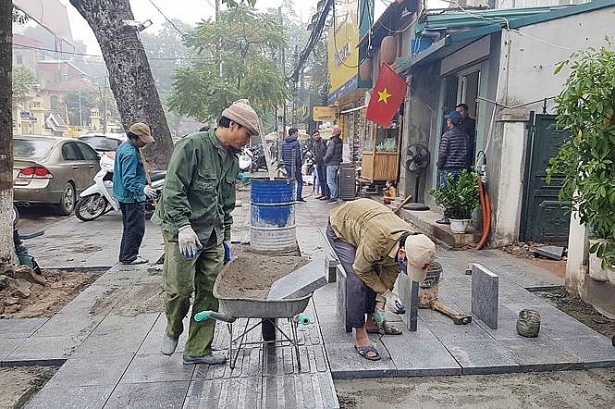 chua cong bo ket luan thanh tra ha noi lai lat via he bang da tu nhien