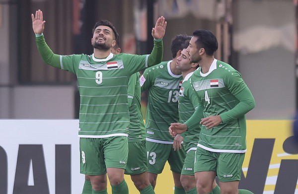ha u23 iraq tren loat dau sung u23 viet nam gianh ve vao ban ket