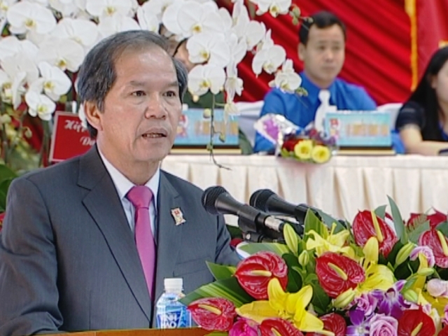 tong kiem toan va 2 bi thu tinh uy hien ke chan chay chuc quyen