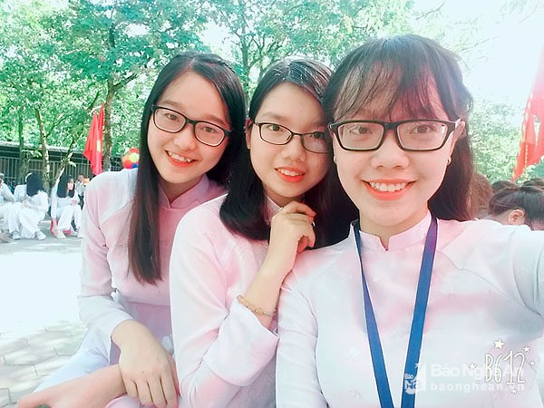 nu sinh nghe an gianh giai nhat mon ngu van quoc gia song tuc la phai thay doi