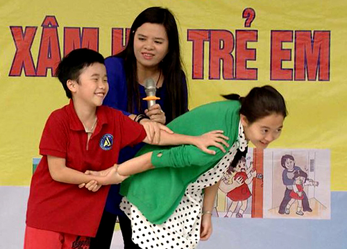chuong trinh tieu hoc moi chua chu trong ky nang song va gioi tinh