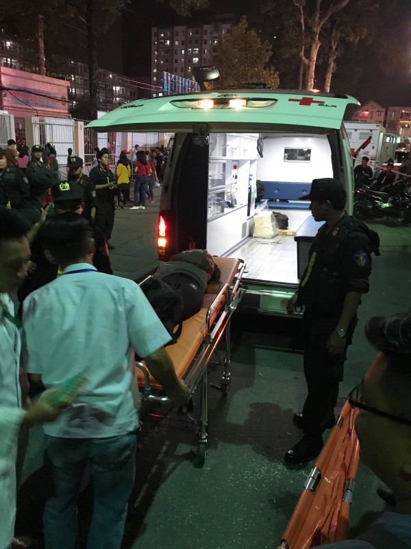 co dong vien nu ngat xiu tai svd thong nhat nhieu nguoi qua khich treo len ca gian giao