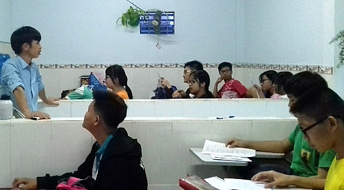 lop hoc khong dong cua chu cong nhan